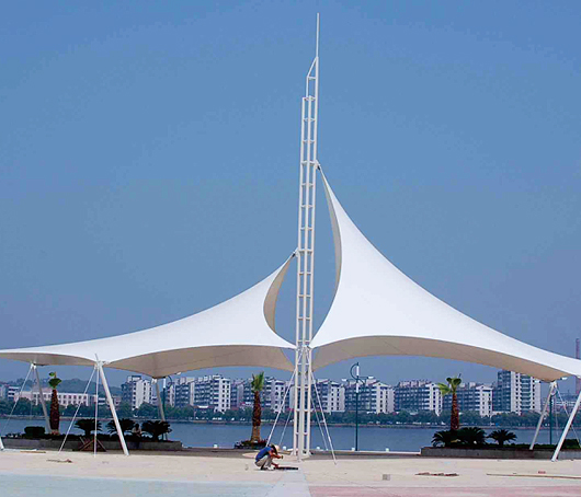 戶外膜結(jié)構(gòu)雨棚